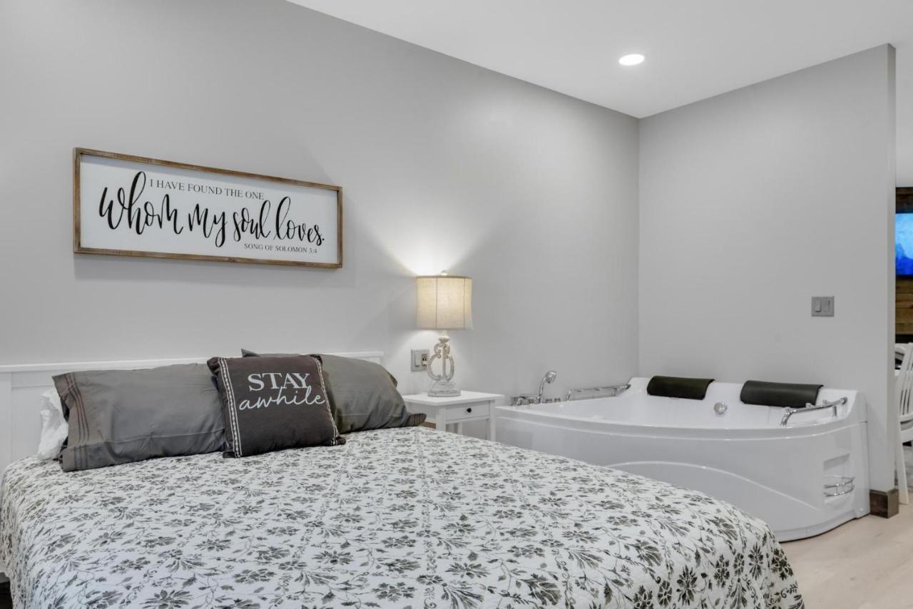 Barnwood Suite - Main Street Lodge In 柏林 外观 照片